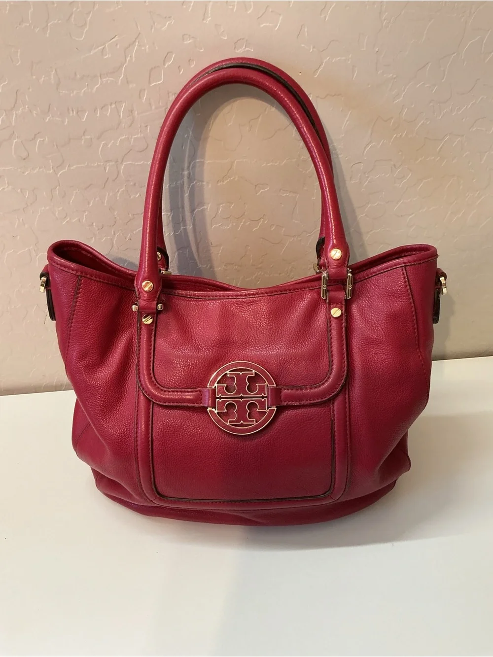 Tory Burch Amanda Pebbled Leather Red Raspberry crossbody tote bag